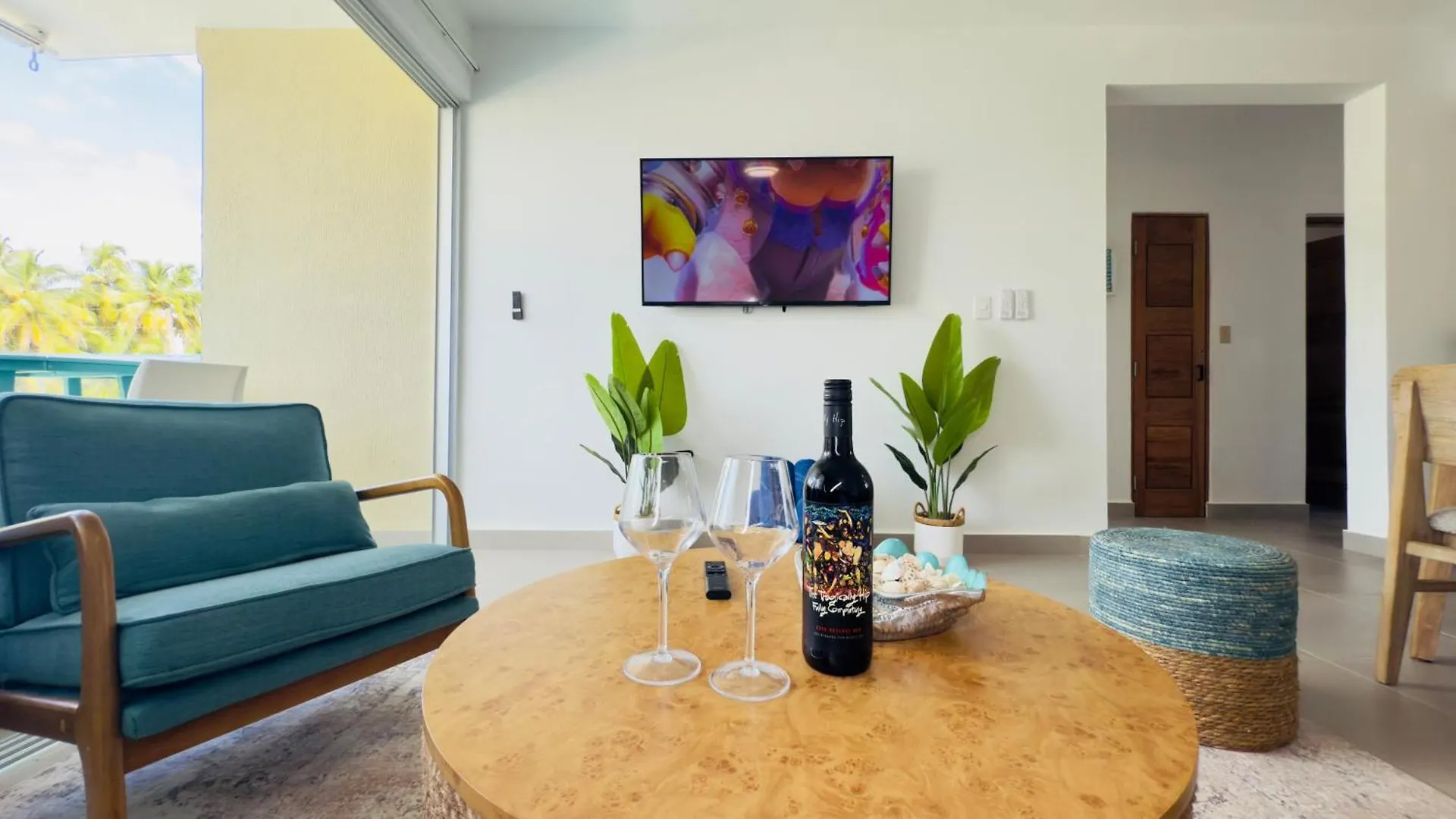 2 Bedroom Condo 150M From Beach Las Terrenas Apartment